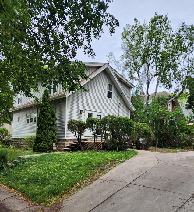 1603 E. Hampshire St - Lower